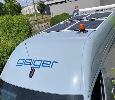 Nachhaltigkeit in der Kanalsanierung mit Solarpanelen